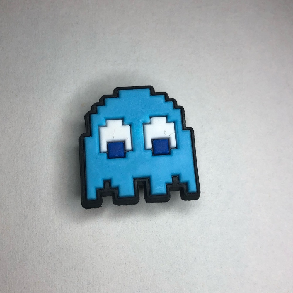 10/$13 Pac-Man shoe charm/jibbitz